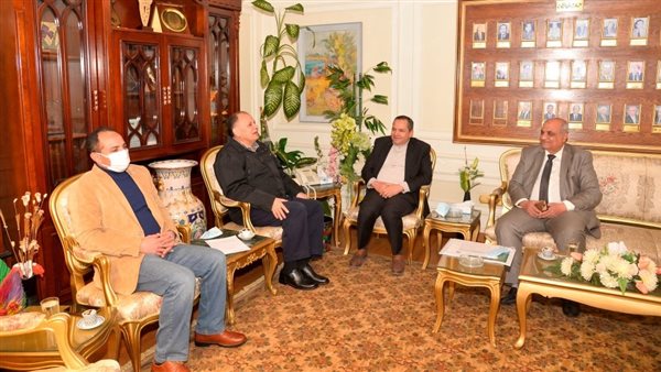 محافظ أسيوط