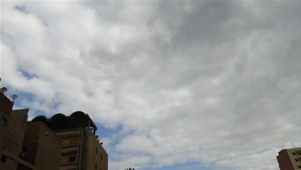 طقس متقلب ورياح شديدة