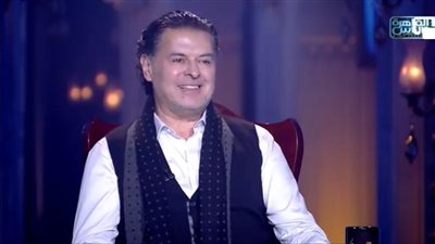 راغب علامة: فيروس كورونا مؤامرة من صنيعة أشرار لتخفيض عدد البشر