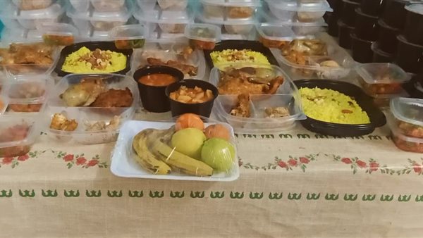 طعام_ تعبيرية