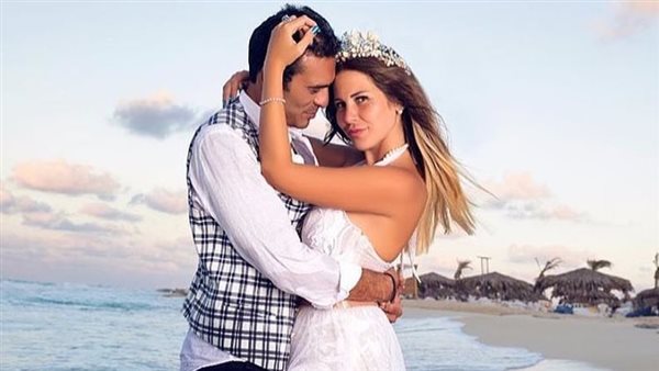 منة حسين فهمي وطارق