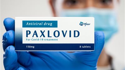 الصين توافق على عقار باكسلوفيد المضاد لـ كورونا.. وتمنع تجديد جوازات السفر بسبب الجائحة