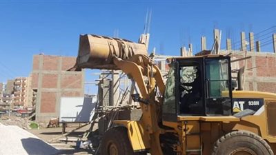 إزالة 1075 حالة تعدٍّ بمساحة أكثر من 122 ألف متر مربع بسوهاج | صور