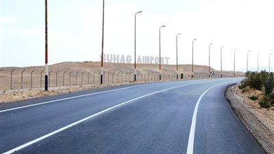 محافظ سوهاج: تطوير ورفع كفاءة طريق جرجا ـ الصحراوي الغربي بتكلفة 50 مليون جنيه