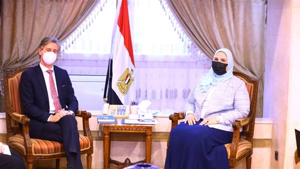 وزيرة التضامن مع