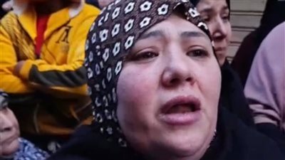 كان متفوقا في الشهادة الإعدادية.. والدة الطفل المفقود ببحر الإسكندرية: ملحقش يفرح بنجاحه 