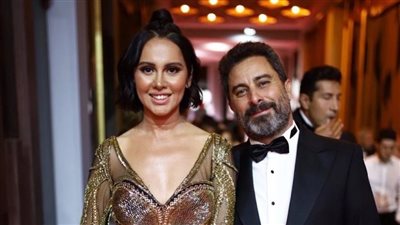 هادي الباجوري: البوس عادي في السينما.. وموافق ياسمين رئيس تعمل مشهد رومانسي | فيديوجراف