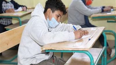 شاومينج تزعم تسريب امتحان الإنجليزي لطلاب الشهادة الإعدادية.. والتعليم تعلق