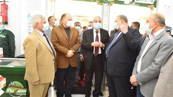 وزير التموين يتفقد