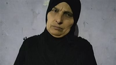 بث مباشر | وفاة طفلة على يد زوج والدتها بالدقي.. وشاهدة عيان: حبسها 3 أيام وكان بيطفي سجائر في جسمها