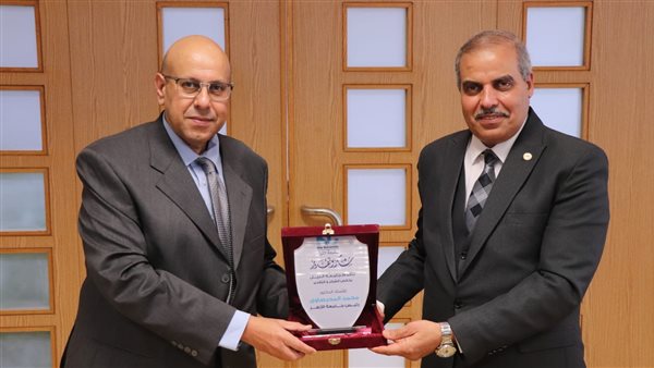 تعاون بين جامعتا