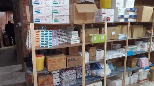 مستلزمات طبية بمصنع