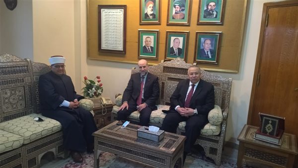 نقيب الأشراف مع وزير