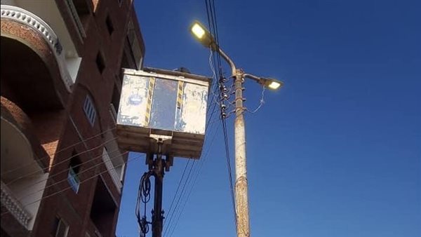 صيانة أعمدة الإنارة