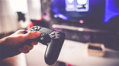 إصابة طفل بطعنات نافذة في مشاجرة داخل محل بلاي ستيشن ببورسعيد