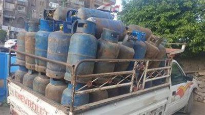 ضبط سيارة ربع نقل محملة بـ280 اسطوانة بوتاجاز قبل بيعها في السوق السوداء بسوهاج