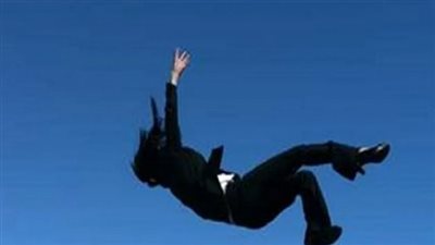 سقوط سيدة أجنبية من الطابق الخامس في ظروف غامضة بحدائق الأهرام