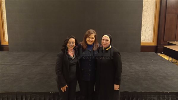 وزيرة الصناعة ووزيرة