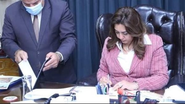 محافظ دمياط تعتمد