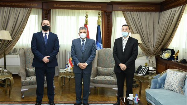 الفريق أسامة ربيع