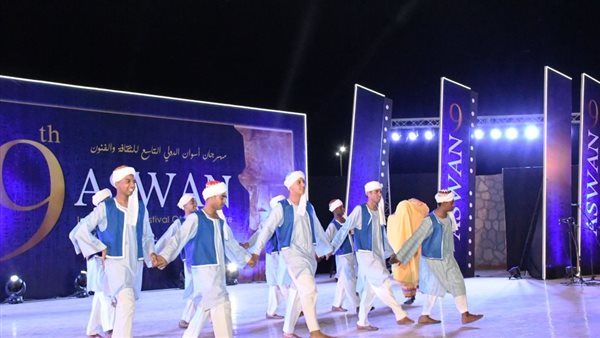 العروض الفنية