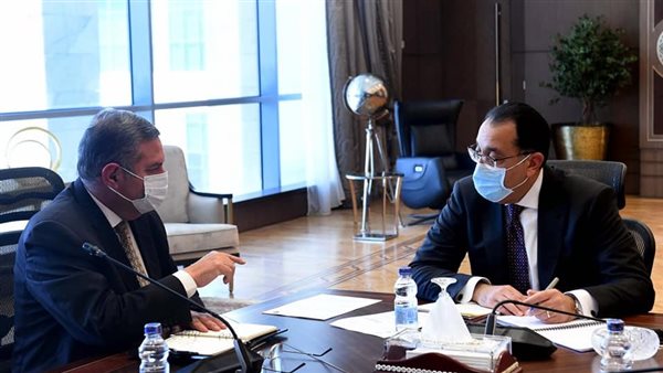 لقاء الدكتور مصطفى