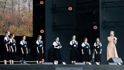 إكسبو دبي يقدم مجموعة متنوعة من أغنيات مسرحيات برودواي العالمية لزواره| صور