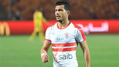 بسبب زجاج سيارته.. تحرير مخالفة لـ طارق حامد بكمين مرور | فيديو