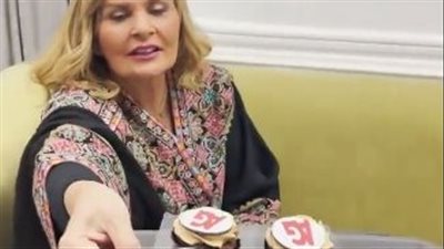 العدل جروب تفاجئ أبطال مسلسلاتها بحلوى عيد الحب