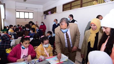 جامعة الطفل بسوهاج تواصل فعالياتها بمحاضرة عن الفنون للمرحلة السادسة