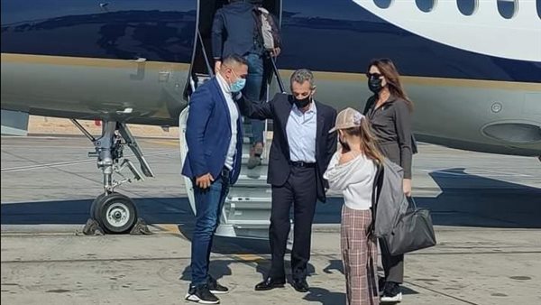 نيكولا ساركوزى يصل