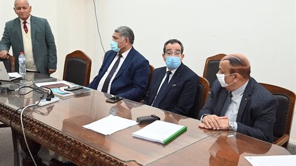 جامعة الفيوم تُناقش