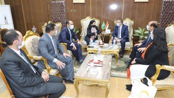 قيادات الصحة ومحافظ