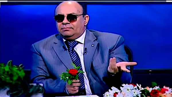 الدكتور مبروك عطية