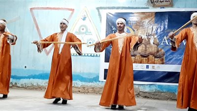 استمرار العروض الفنية لفرق مهرجان أسوان الدولي للثقافة والفنون.. صور