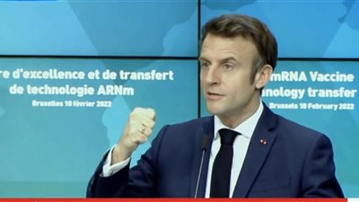 بينها تونس.. الرئيس الفرنسي: 6 دول إفريقية ستحصل على تكنولوجيا تصنيع اللقاحات
