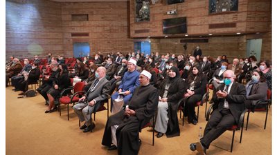 الهيئة القبطية الإنجيلية تكرم الراحل نبيل صموئيل بحضور نخبة المجتمع المصري