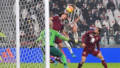 التعادل الإيجابي يسيطر على لقاء الديربي بين يوفنتوس وتورينو في الدوري الإيطالي