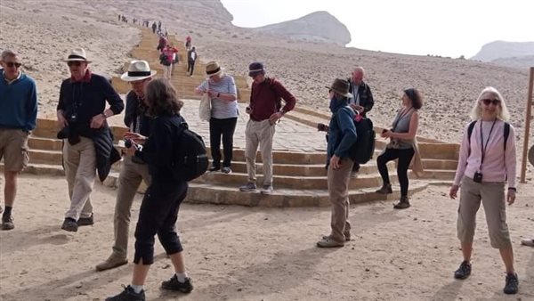 الوفد السياحي الانجليزي