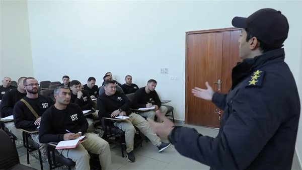 جانب من الدورتين