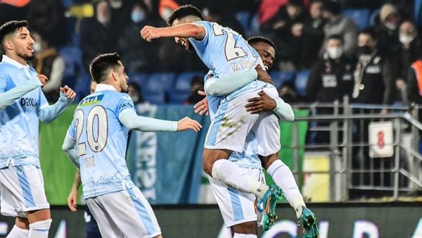 احتفال تريزيجيه مع