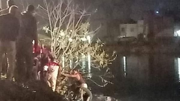 انقلاب سيارة بترعة