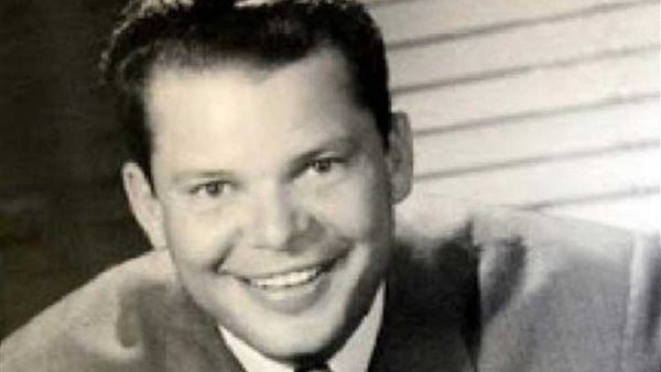 الأديب يوسف السباعي