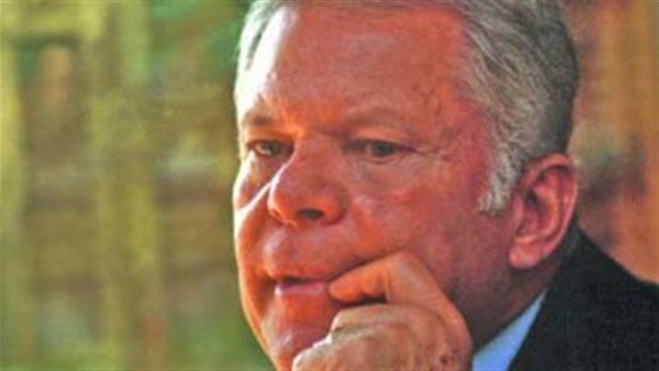 يوسف السباعي