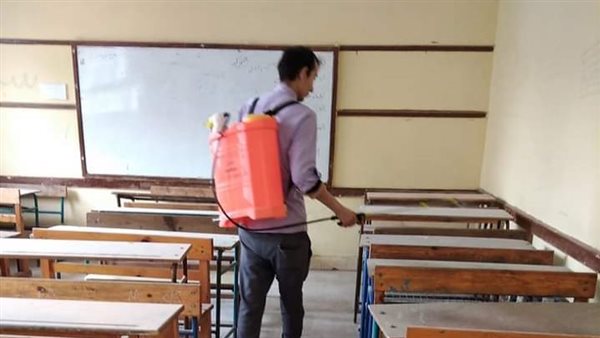 تعقيم مدارس الفيوم