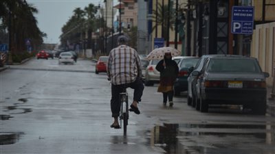 رغم سوء الأحوال الجوية.. انتظام حركة الملاحة وعبور السفن بموانئ بورسعيد