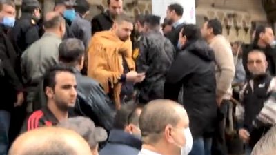 الآلاف يشيّعون المقدم محمد حسان إلى مثواه الأخير بالمنصورة.. وانهيار أهله وزوجته | بث مباشر