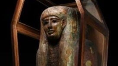 في يوم تعامد الشمس.. مؤرخ يرصد بيع آثار مصرية في مزاد تايم لاين | صور 