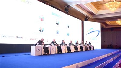 انطلاق فعاليات مؤتمر البحر الأحمر للنقل البحري واللوجستيات