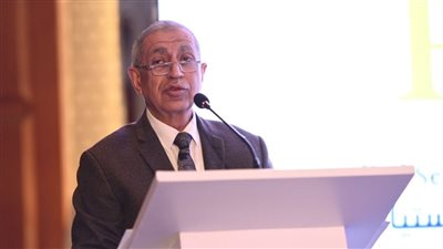 رئيس الأكاديمية العربية: النقل البحري نجح في نقل الإمدادات الطبية خلال جائحة كورونا 